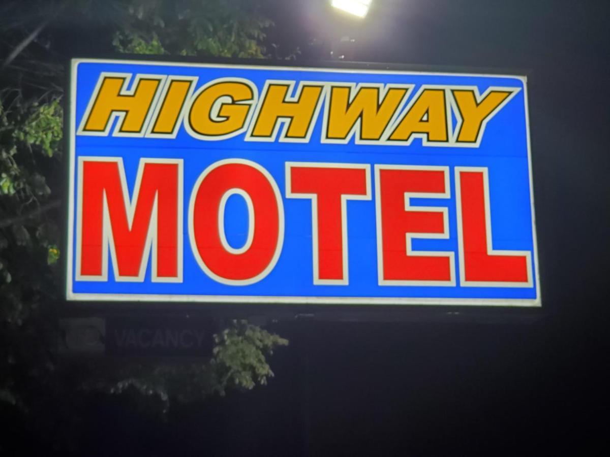Highway Motel Saint Paul Kültér fotó